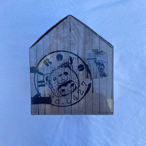 Pop Mart Hirono Living Wild Fight For Joy Plush Doll - Picture 4 of 6